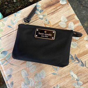 Kate Spade black Wilson Road credits card wallet nylon